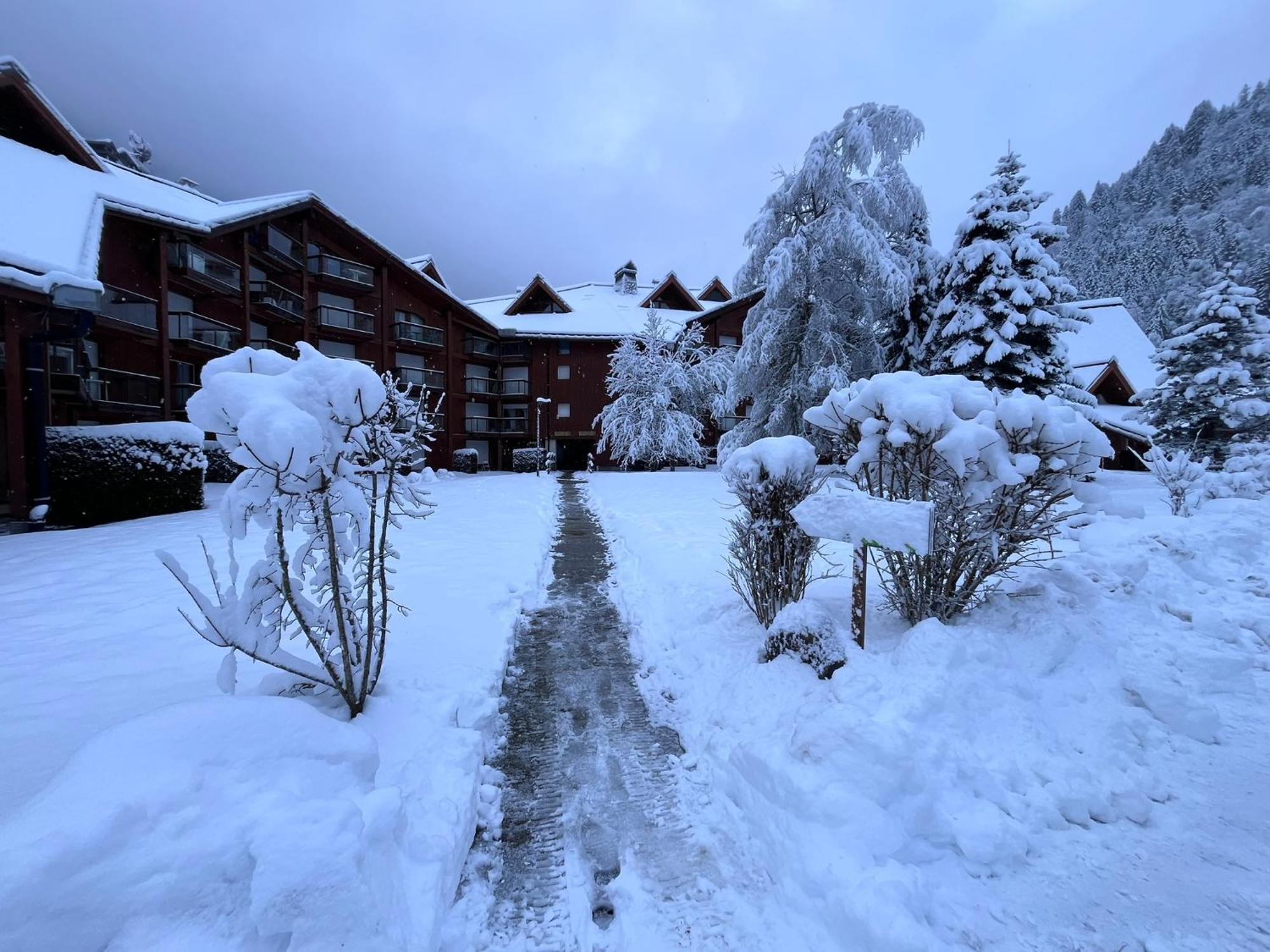 Apartamento Aux Pieds Des Pistes En Plein Soleil Les Contamines-Montjoie Exterior foto